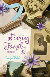 Omslagafbeelding: Finding Family 1st edition 9781599908304