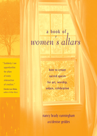 صورة الغلاف: A Book of Women's Altars 9781590030110