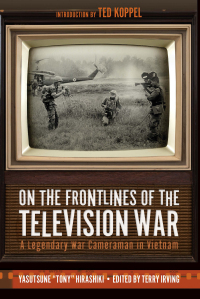 Immagine di copertina: On the Frontlines of the Television War 9781612004723