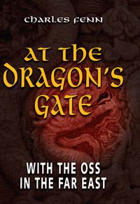 Omslagafbeelding: At the Dragon's Gate 9781682476451