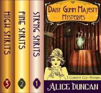 Cover image: The Daisy Gumm Majesty Box Set (Three Complete Cozy Mystery Novels in One) 9781614177562