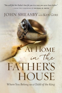 Omslagafbeelding: At Home in the Father's House 9781617957208