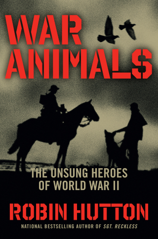 Cover image: War Animals 9781621576587