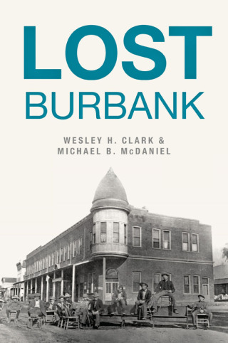 Cover image: Lost Burbank 9781467119771