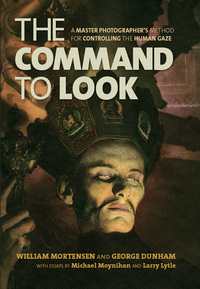 Immagine di copertina: The Command to Look 9781627310017