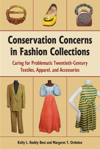 Imagen de portada: Conservation Concerns in Fashion Collections 9781631014628