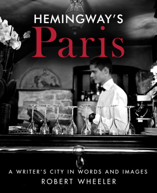 Cover image: Hemingway's Paris 9781631581137