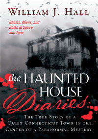 Imagen de portada: The Haunted House Diaries 9781632650061