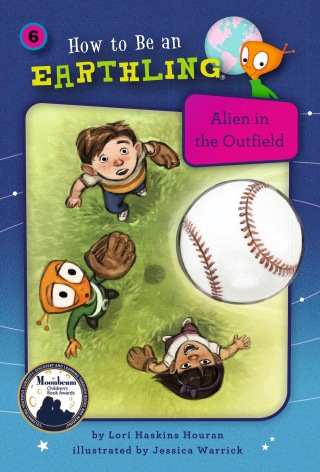 Cover image: Alien in the Outfield (Book 6) 9781575658483