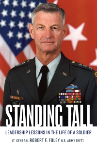 Imagen de portada: Standing Tall 9781636242248