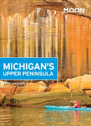 Cover image: Moon Michigan's Upper Peninsula 4th edition 9781612389868