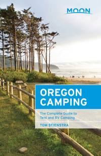 Cover image: Moon Oregon Camping 5th edition 9781612388052