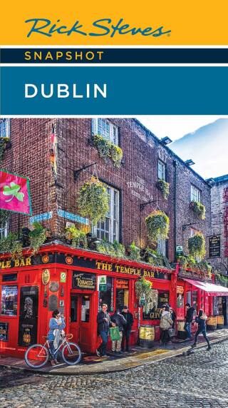 Cover image: Rick Steves Snapshot Dublin 7th edition 9781641715270