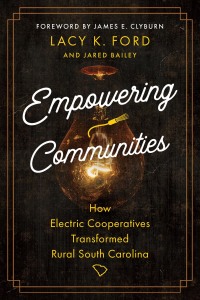 Cover image: Empowering Communities 9781643362687