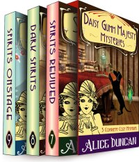 صورة الغلاف: The Daisy Gumm Majesty Cozy Mystery Box Set 3 (Three Complete Cozy Mystery Novels in One) 9781644570944