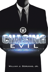 Imagen de portada: Chasing Evil 9781665530873
