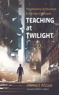 Imagen de portada: Teaching at Twilight 9781666735994