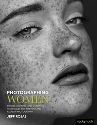 Imagen de portada: Photographing Women 9781681981741