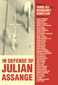 Cover image: In Defense of Julian Assange 9781682192214