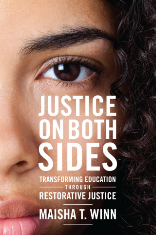 Imagen de portada: Justice on Both Sides 9781682531822