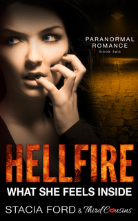 Omslagafbeelding: Hellfire - What She Feels Inside 9781683058410