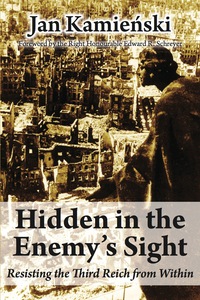 Immagine di copertina: Hidden in the Enemy's Sight 9781550028546