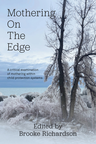 Cover image: Mothering on the Edge 9781772584066