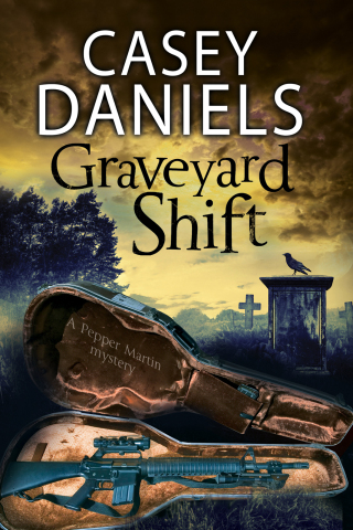 Titelbild: Graveyard Shift 9781780108254
