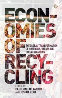 Cover image: Economies of Recycling 1st edition 9781780321943