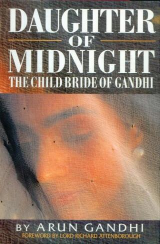 Cover image: Daughter Of Midnight - The Child Bride of Gandhi 9781857822007