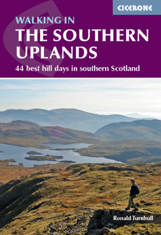 表紙画像: Walking in the Southern Uplands 9781852847401