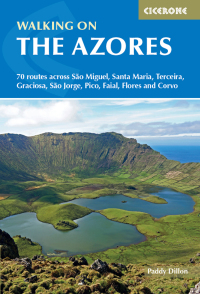 Omslagafbeelding: Walking on the Azores 9781852849085