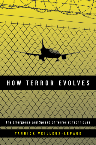 Immagine di copertina: How Terror Evolves 9781786608789