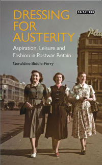 Titelbild: Dressing for Austerity 1st edition 9781780766287