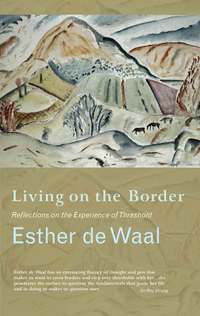 Cover image: Living on the Border 9781853119620