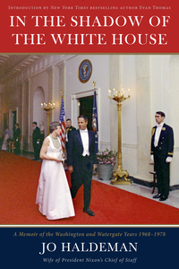 Imagen de portada: In the Shadow of the White House 9781945572081