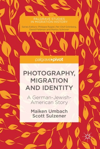 Imagen de portada: Photography, Migration and Identity 9783030007836