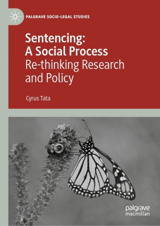 表紙画像: Sentencing: A Social Process 9783030010591