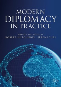 表紙画像: Modern Diplomacy in Practice 9783030269357