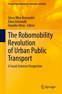 Immagine di copertina: The Robomobility Revolution of Urban Public Transport 9783030729752