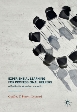 Immagine di copertina: Experiential Learning for Professional Helpers 9783319479187