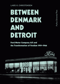Imagen de portada: Between Denmark and Detroit 9788771848359