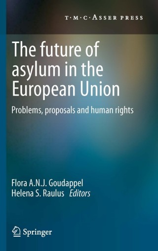 表紙画像: The Future of Asylum in the European Union 1st edition 9789067048019