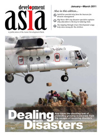 Imagen de portada: Development Asia—Dealing with Disasters 9789292574338