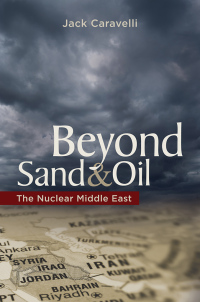 Immagine di copertina: Beyond Sand and Oil 1st edition