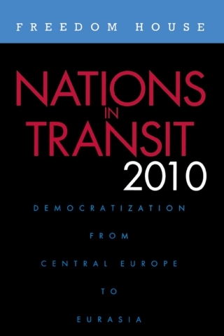 Titelbild: Nations in Transit 2010 1st edition 9780932088727