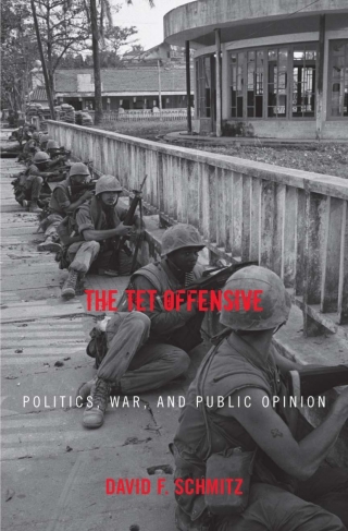 Cover image: The Tet Offensive 1st edition 9780742544864