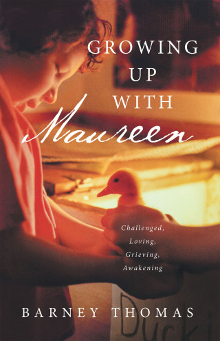 Cover image: Growing Up With Maureen 9798765256541