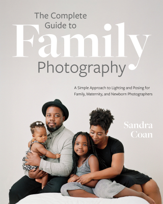 Cover image: The Complete Guide to Family Photography 9798888143711