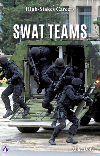 Imagen de portada: SWAT Teams 1st edition 9798892506748